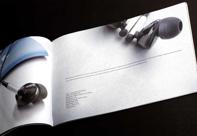 Vtsonic耳機畫冊設計，宣傳冊設計