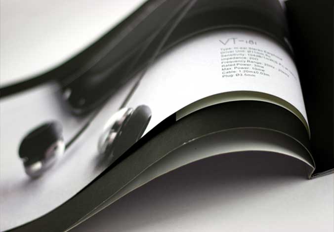 Vtsonic耳機畫冊設計，宣傳冊設計